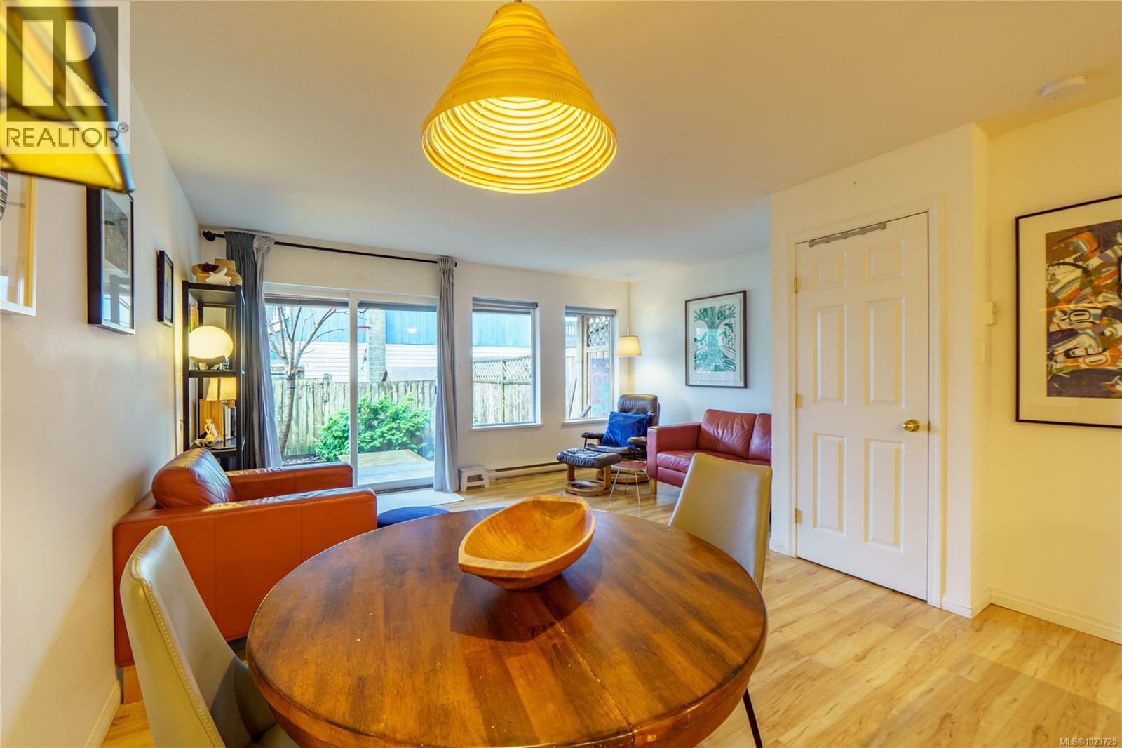 #2 1553 Larch Rd - 11