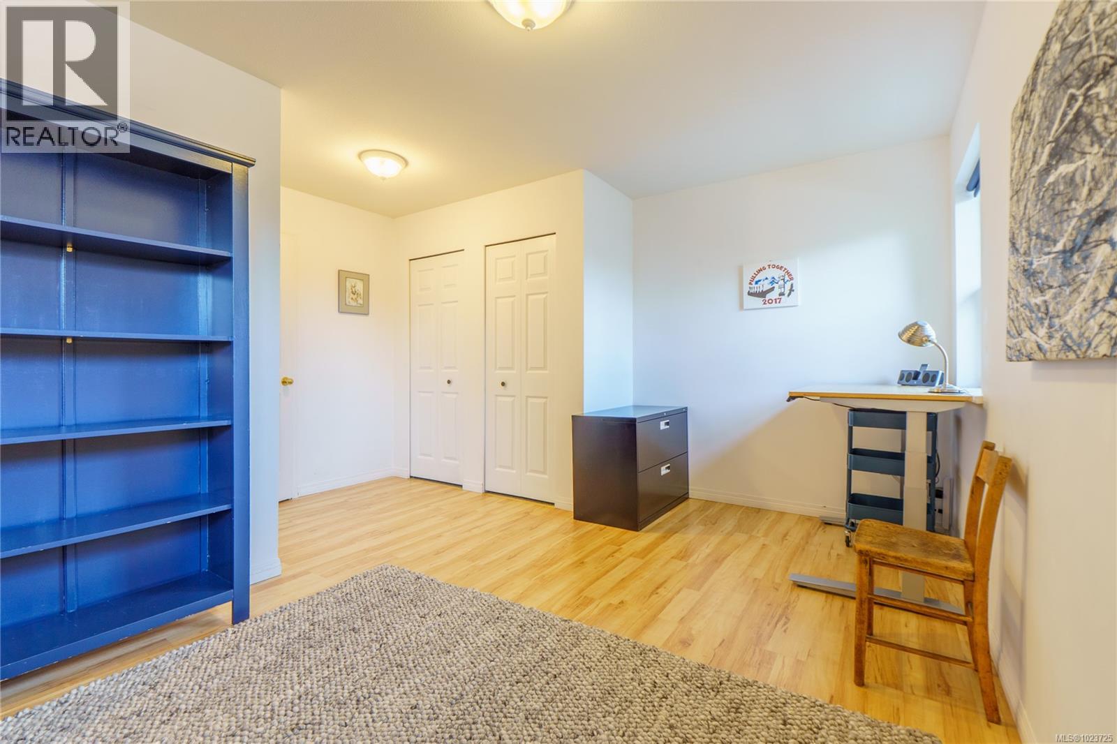 2 1553 Larch Rd, Ucluelet