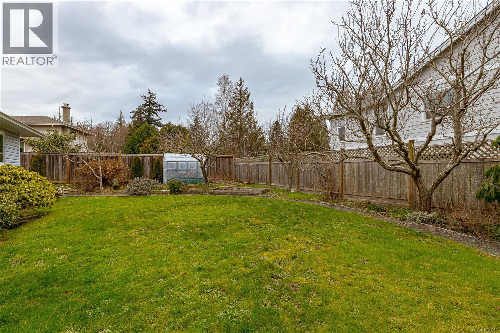 2007 Govenlock Pl, Sooke