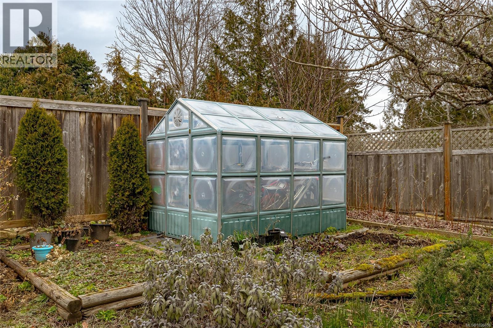 2007 Govenlock Pl, Sooke