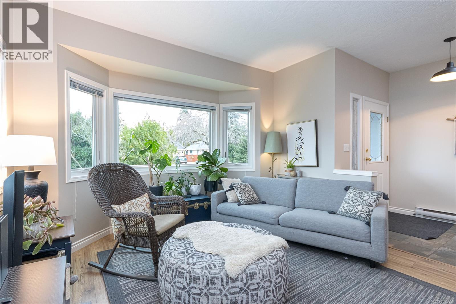 2007 Govenlock Pl, Sooke