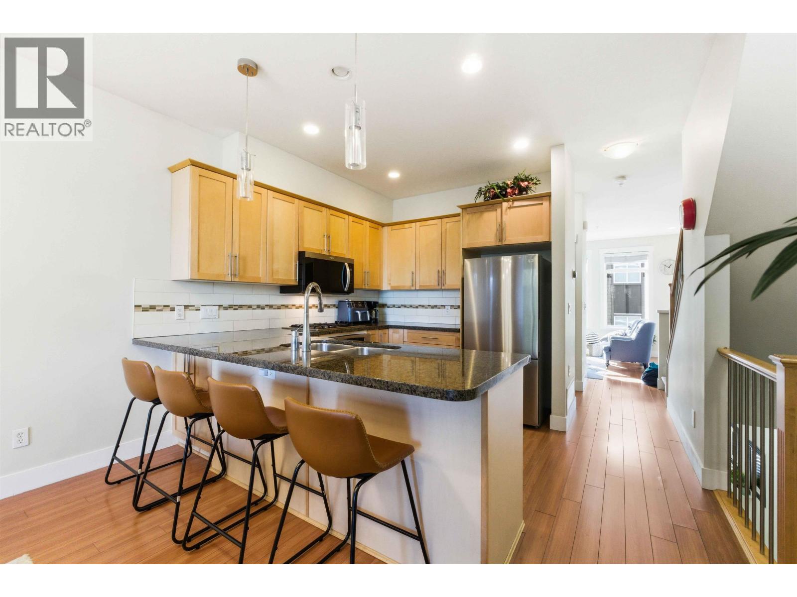 47 22865 TELOSKY AVENUE, Maple Ridge