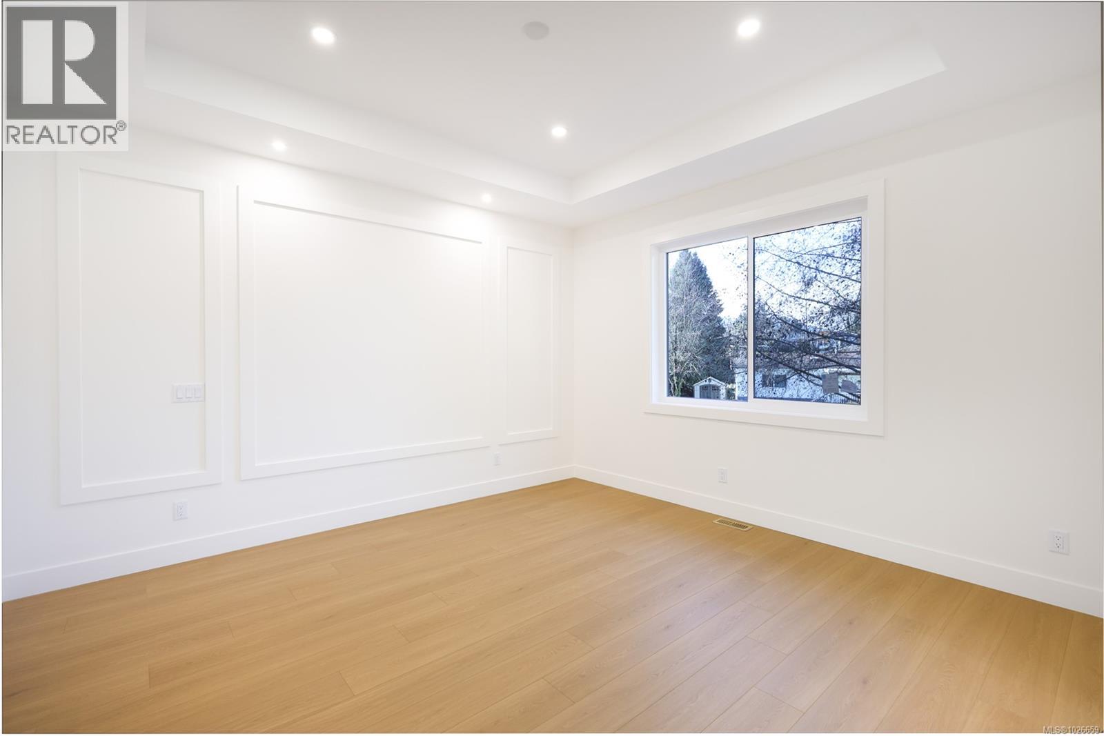 2391 BARCLAY RD - 33