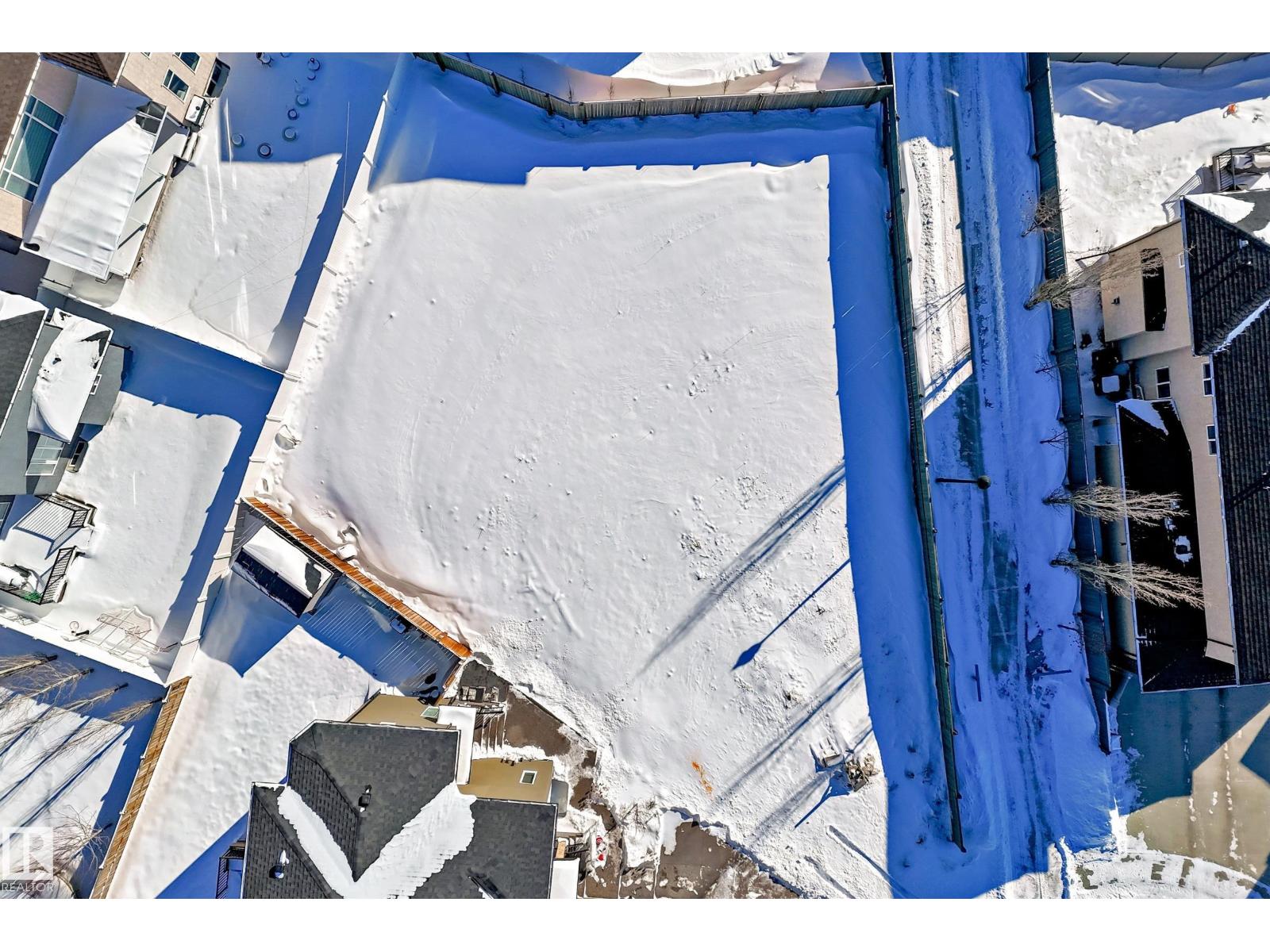 1004 148 AV NW, Edmonton