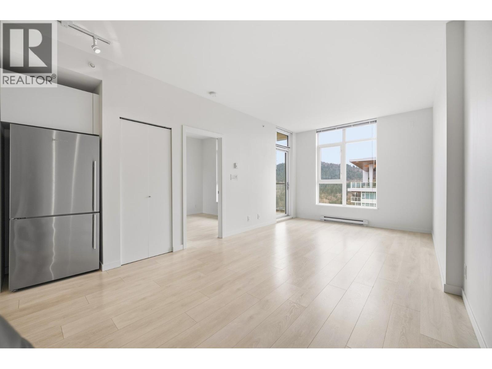 2005 691 NORTH ROAD, Coquitlam