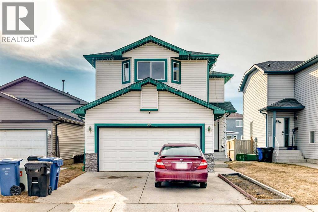 215 Appleglen Park SE, Calgary, Alberta