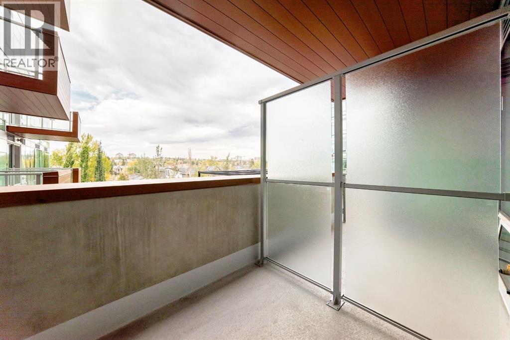 Single Family House for Sale in   A Street NW West Hillhurst Calgary 