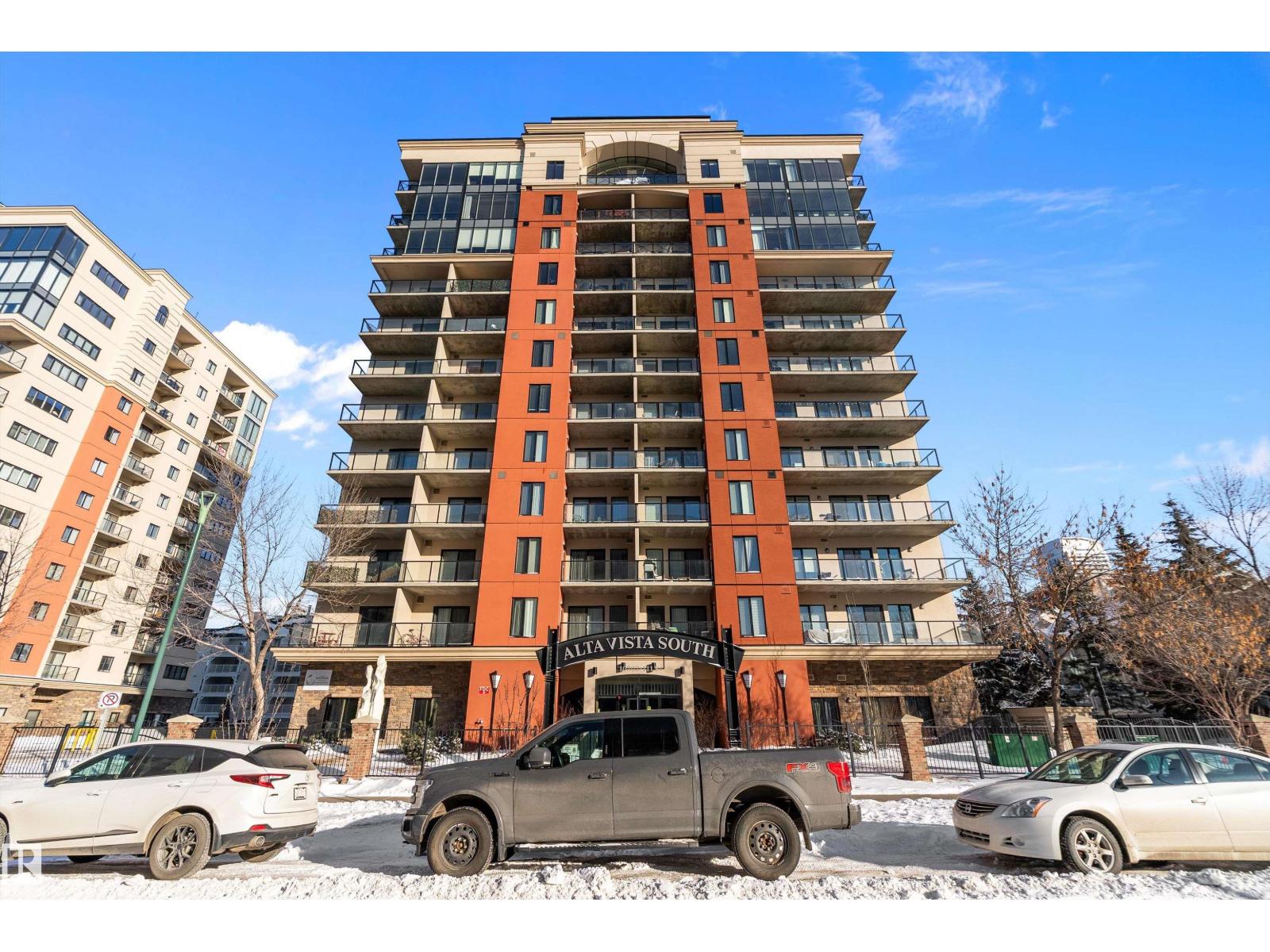 #1004 10303 111 ST NW - 1