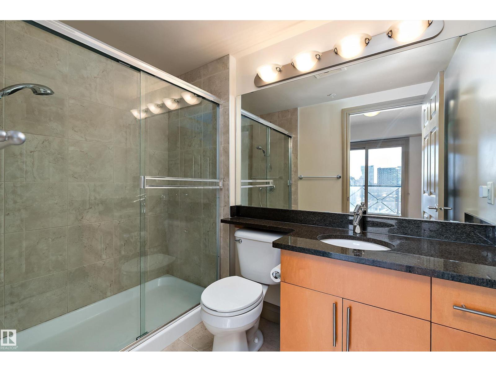 #1004 10303 111 ST NW - 23