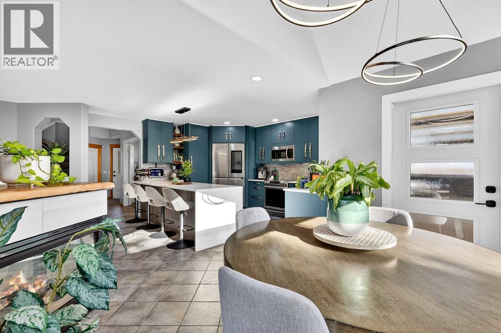 Single Family House for Sale in  Somerset Crescent SW Somerset Calgary 