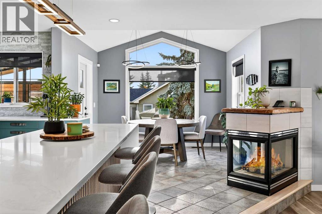 Single Family House for Sale in  Somerset Crescent SW Somerset Calgary 