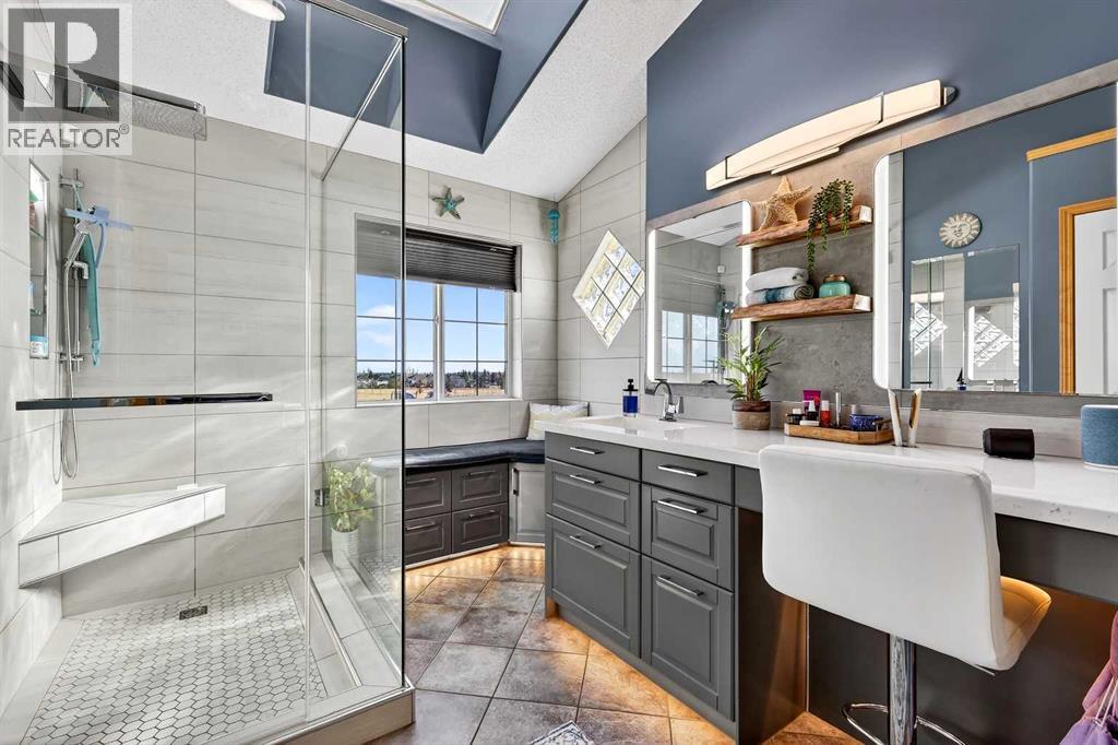 Single Family House for Sale in  Somerset Crescent SW Somerset Calgary 