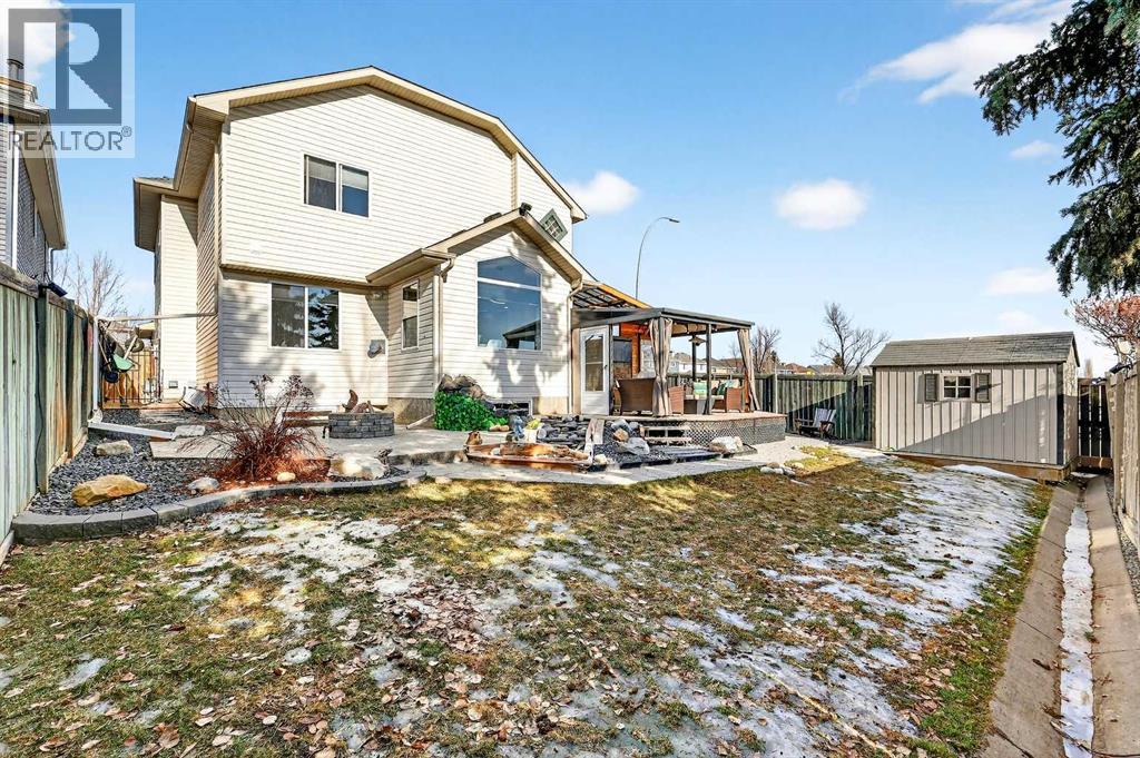 Single Family House for Sale in  Somerset Crescent SW Somerset Calgary 