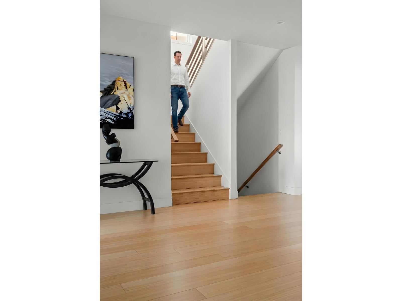 14501 MARINE DRIVE, White Rock