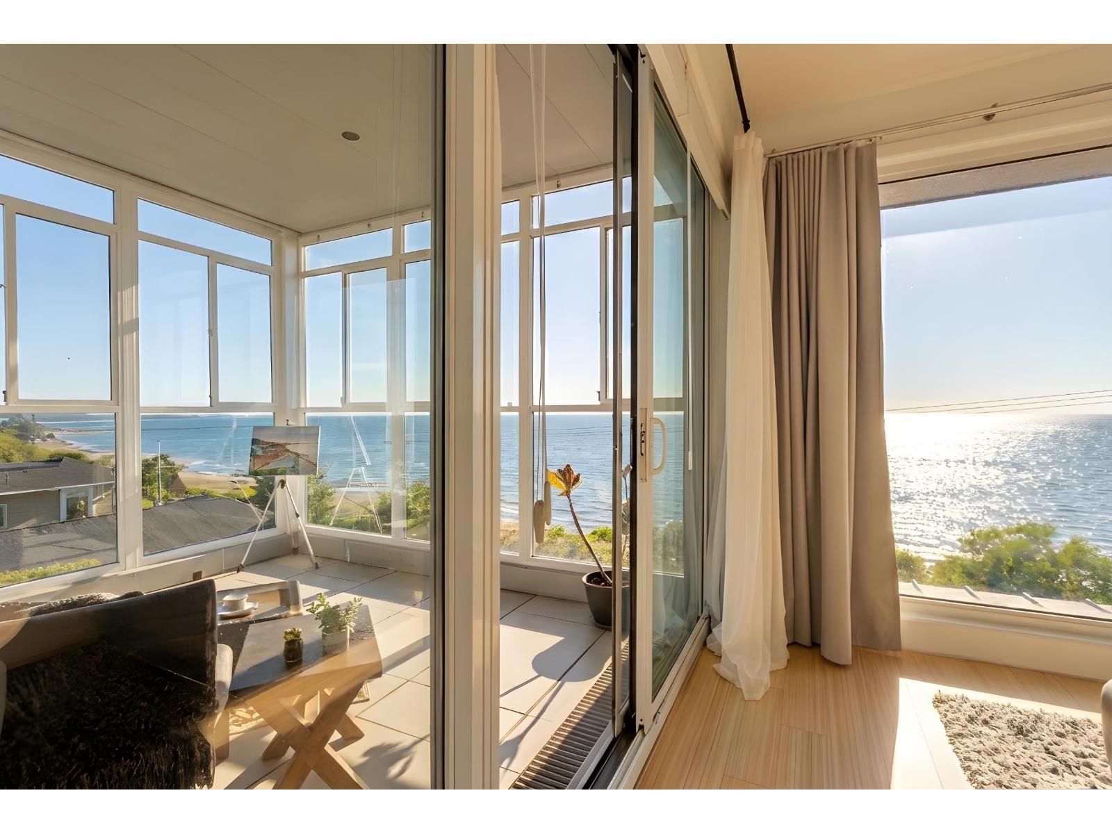 14501 MARINE DRIVE, White Rock