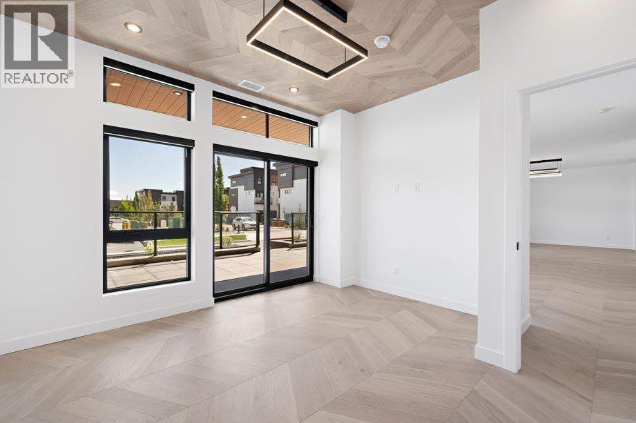 Single Family House for Sale in    Street SW West Springs Calgary 