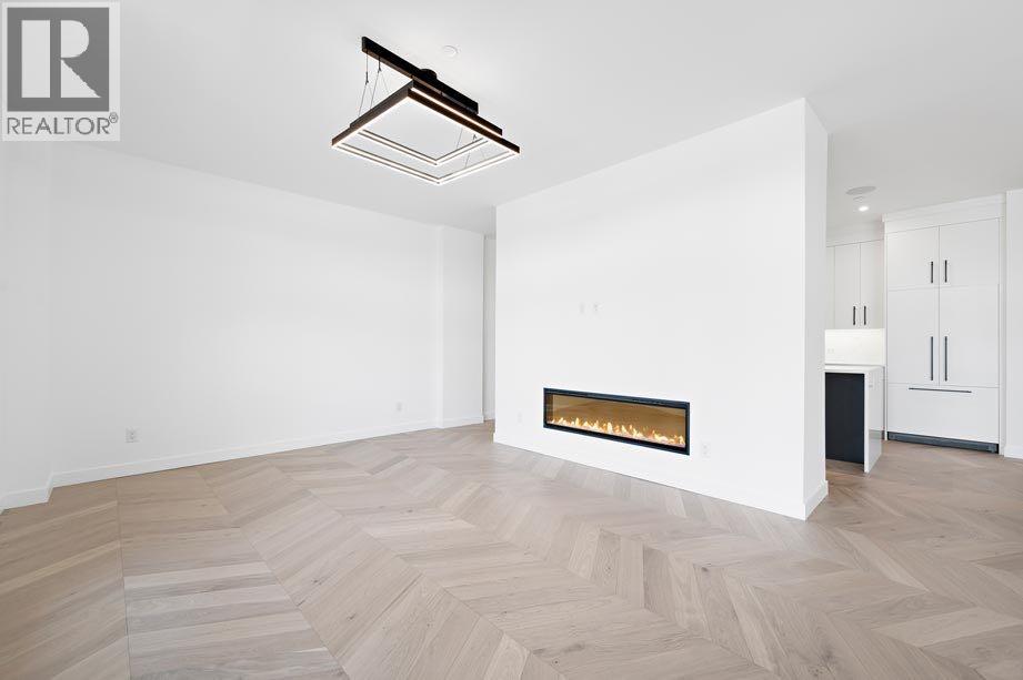 Single Family House for Sale in    Street SW West Springs Calgary 