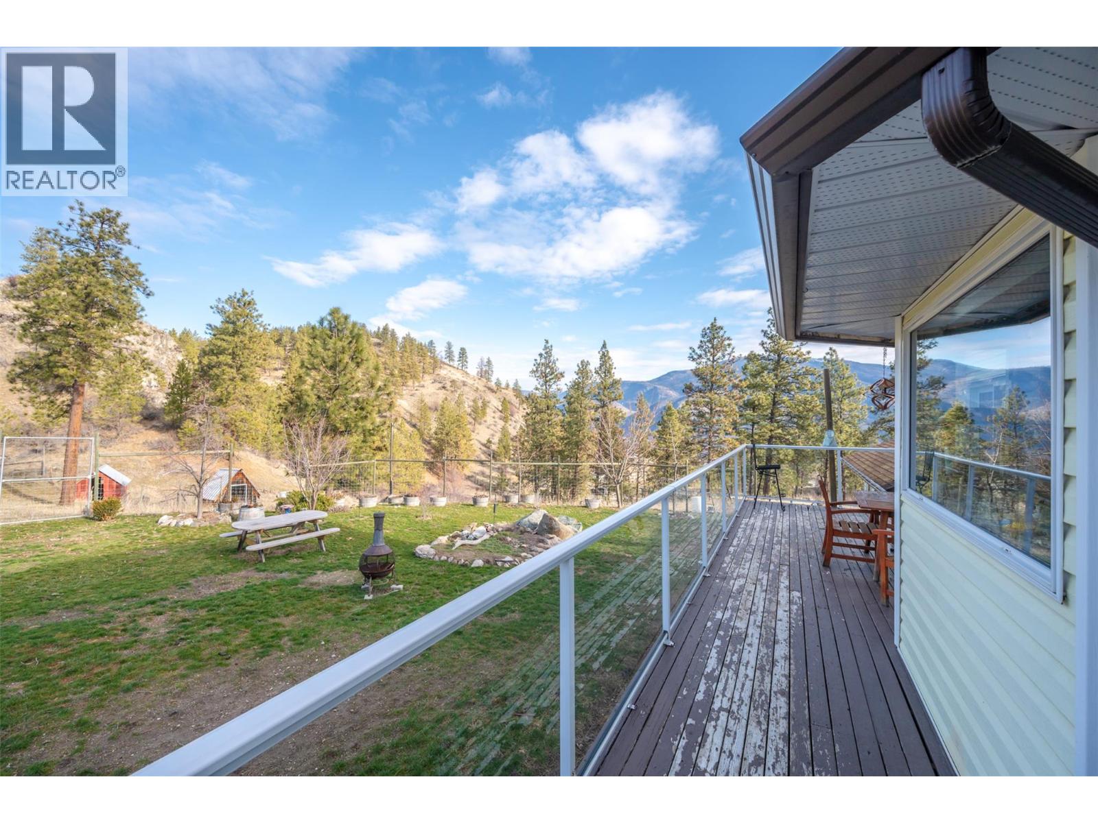 465 Wilson Mountain Road, Oliver