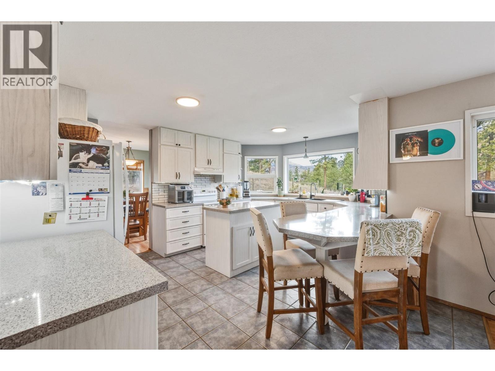 465 Wilson Mountain Road, Oliver