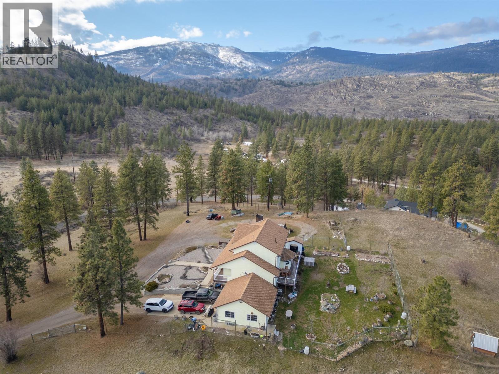 465 Wilson Mountain Road, Oliver