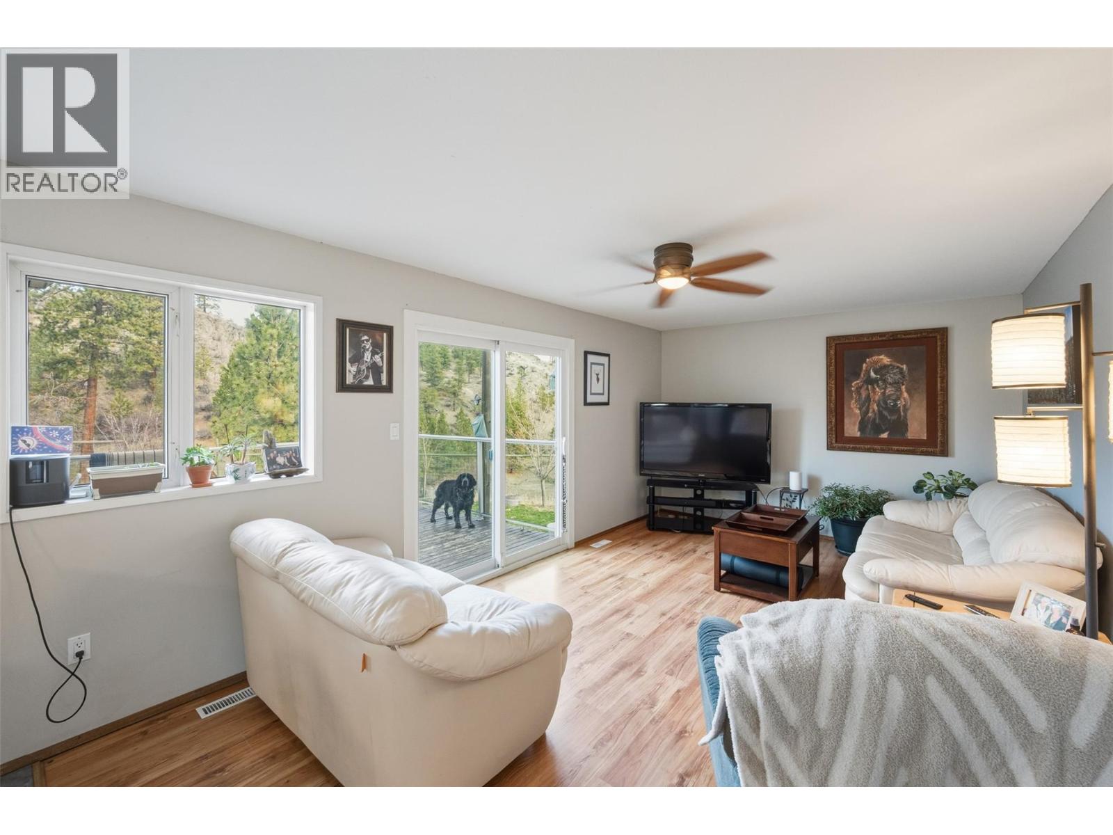 465 Wilson Mountain Road, Oliver