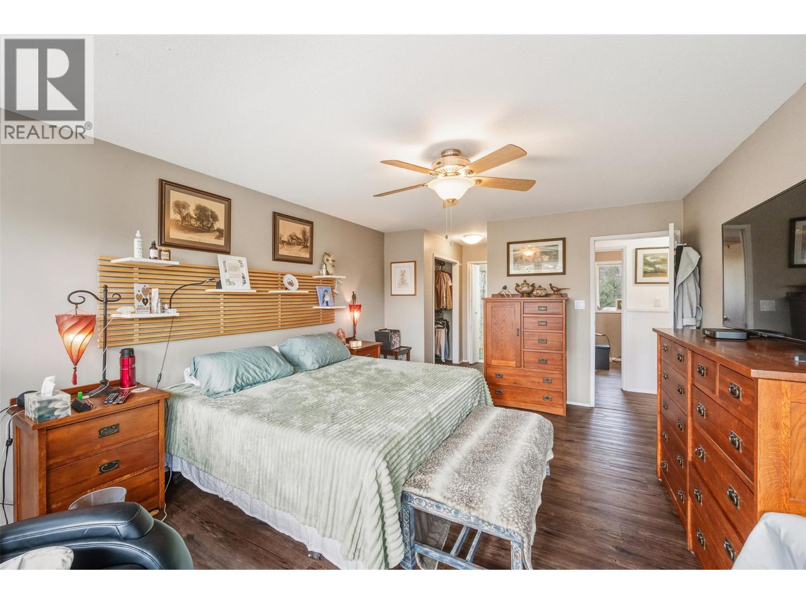 465 Wilson Mountain Road, Oliver