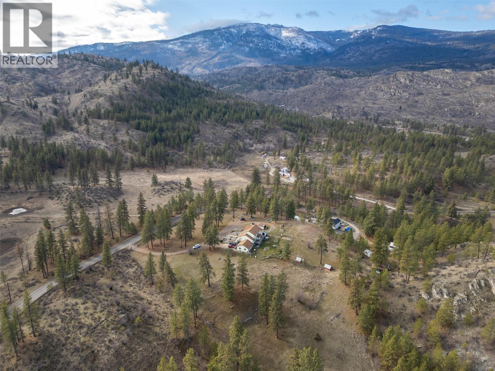 465 Wilson Mountain Road, Oliver