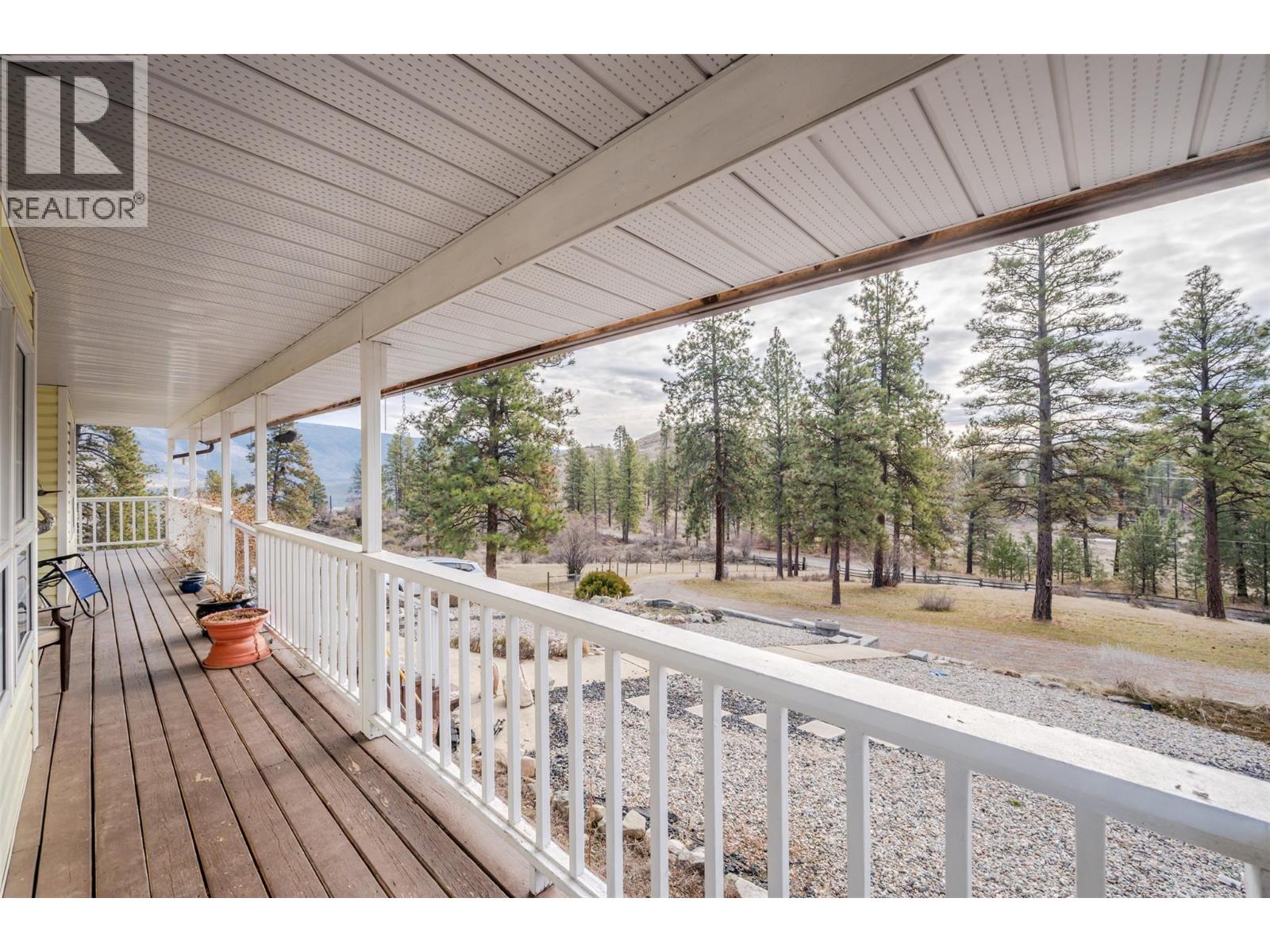 465 Wilson Mountain Road, Oliver