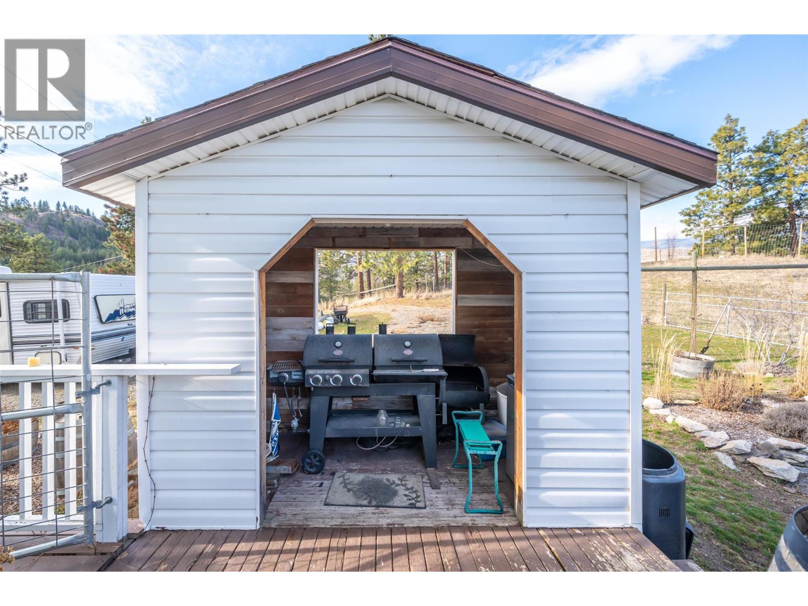 465 Wilson Mountain Road, Oliver