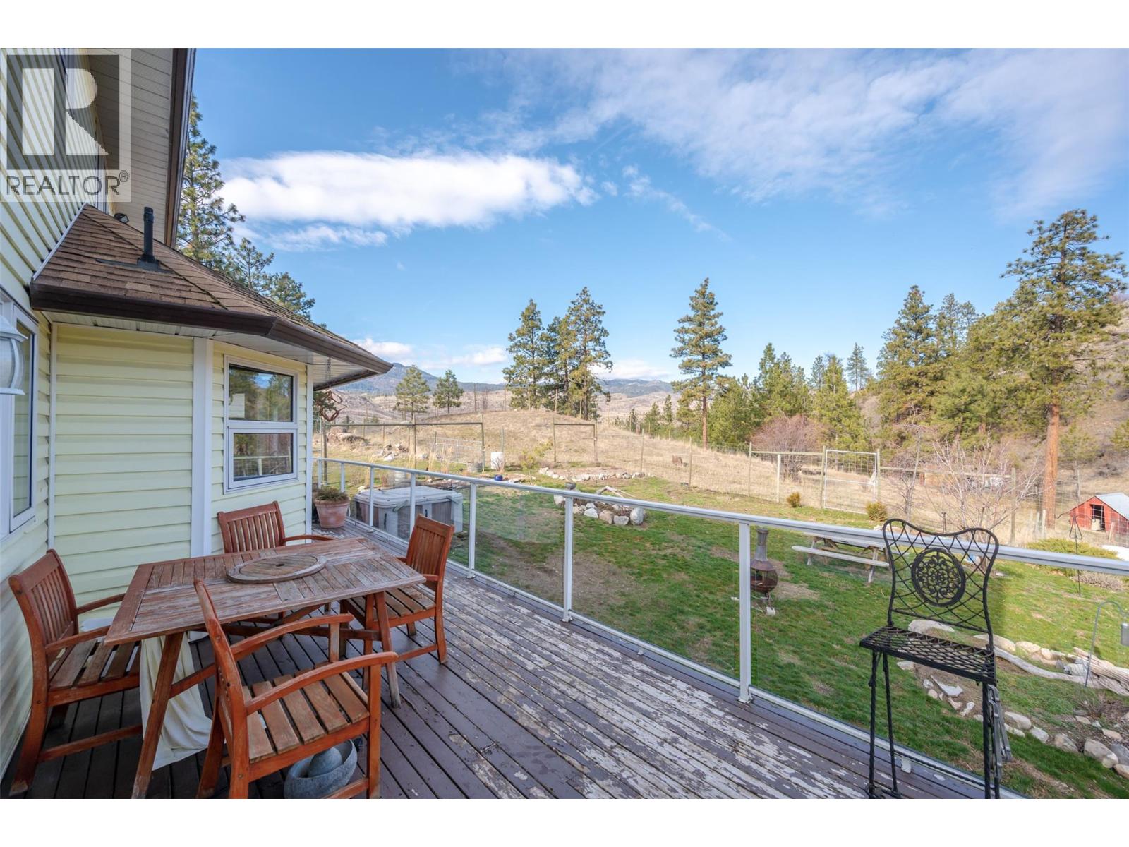 465 Wilson Mountain Road, Oliver