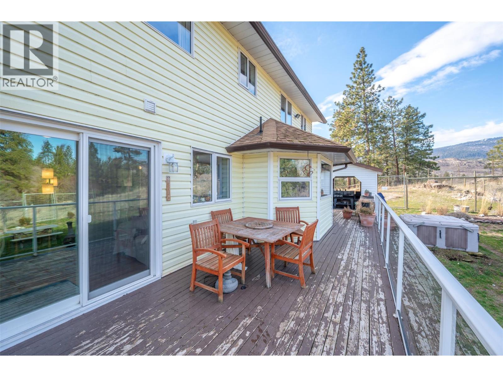 465 Wilson Mountain Road, Oliver