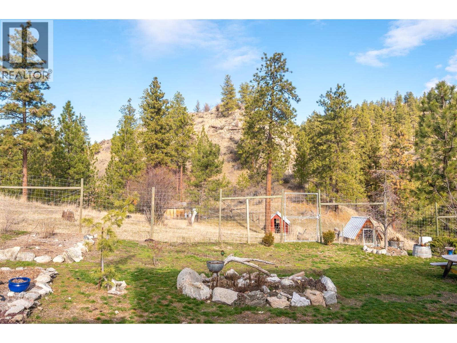 465 Wilson Mountain Road, Oliver