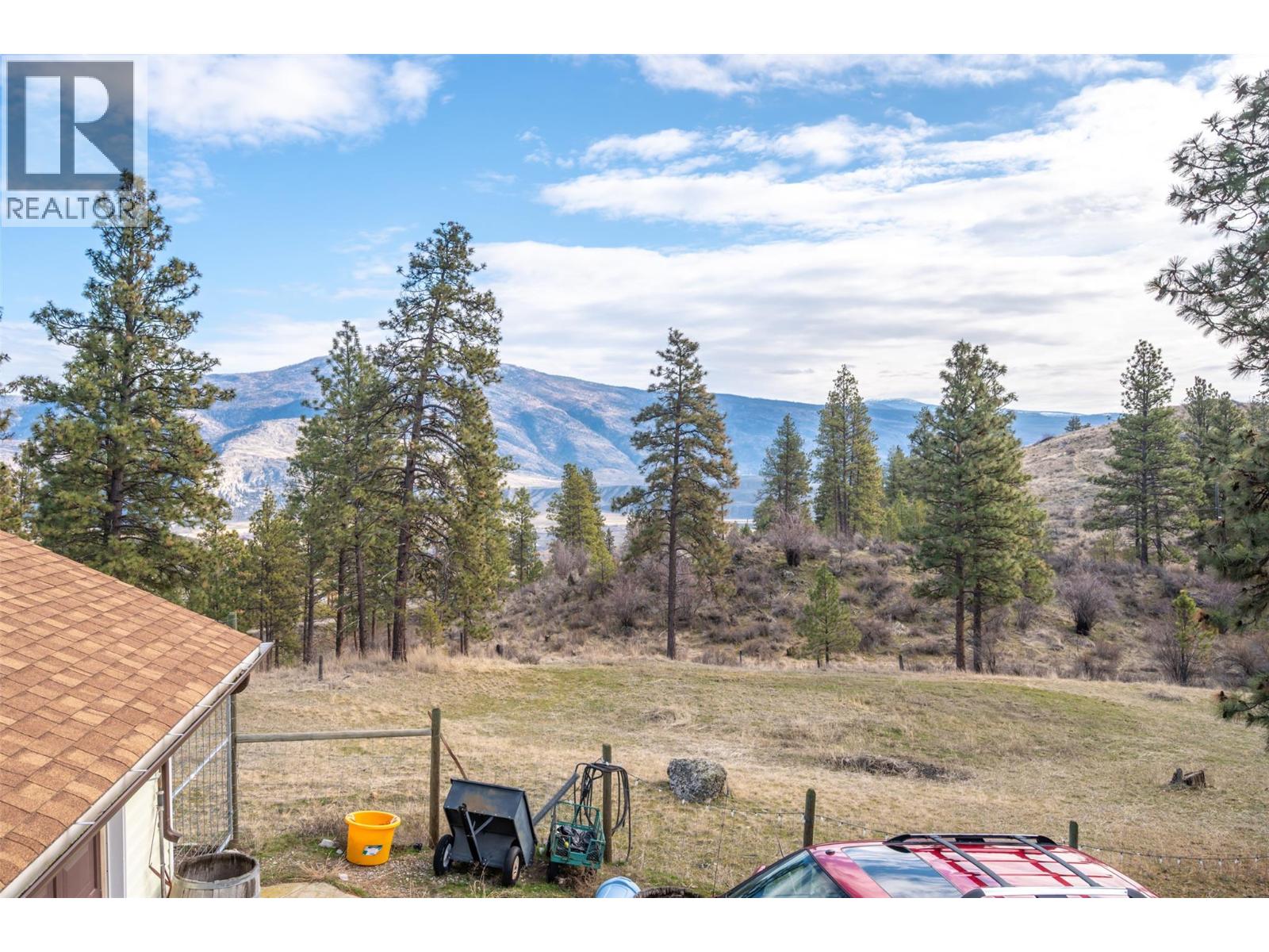 465 Wilson Mountain Road, Oliver