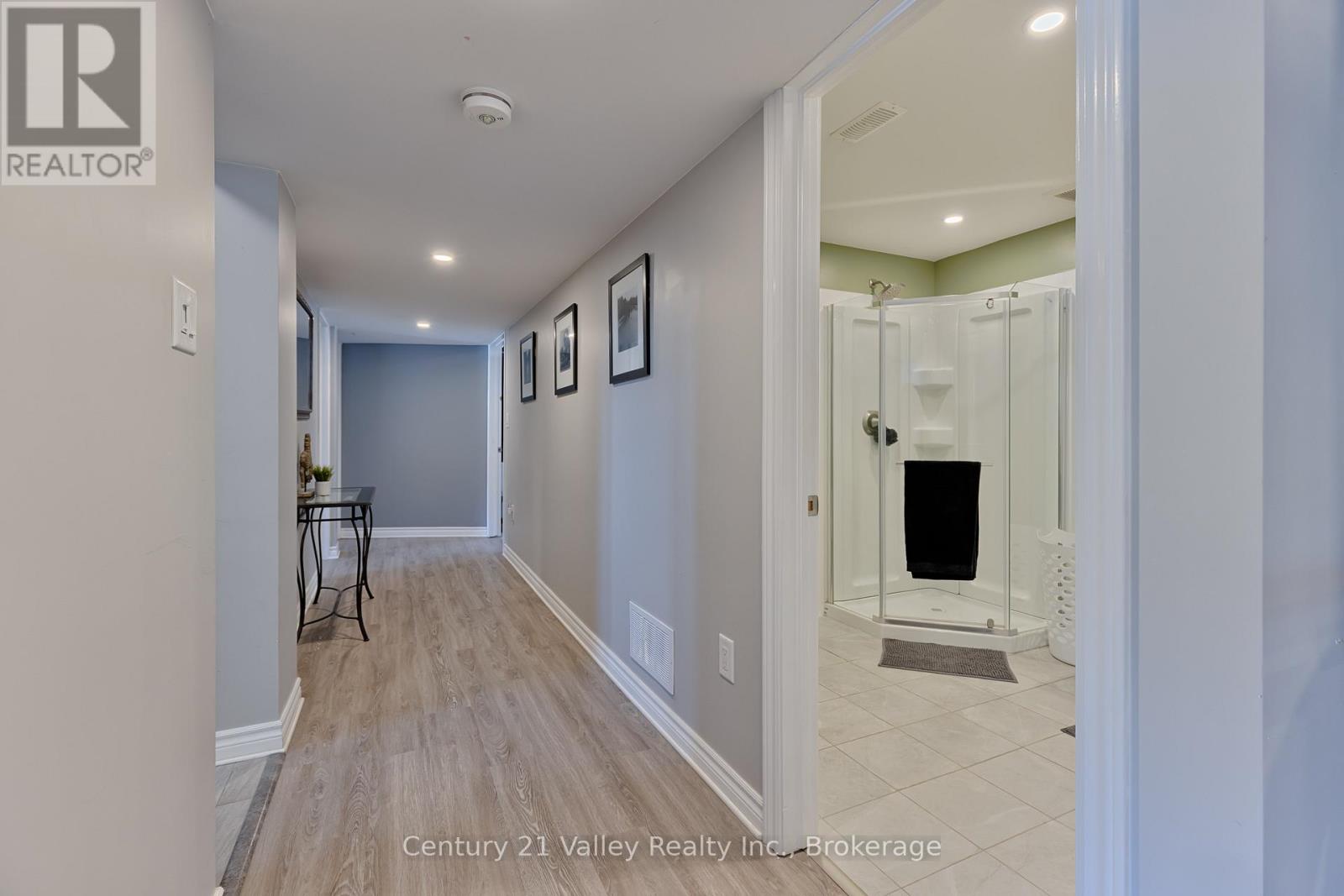 543 ANDERSON ROAD — photo 47