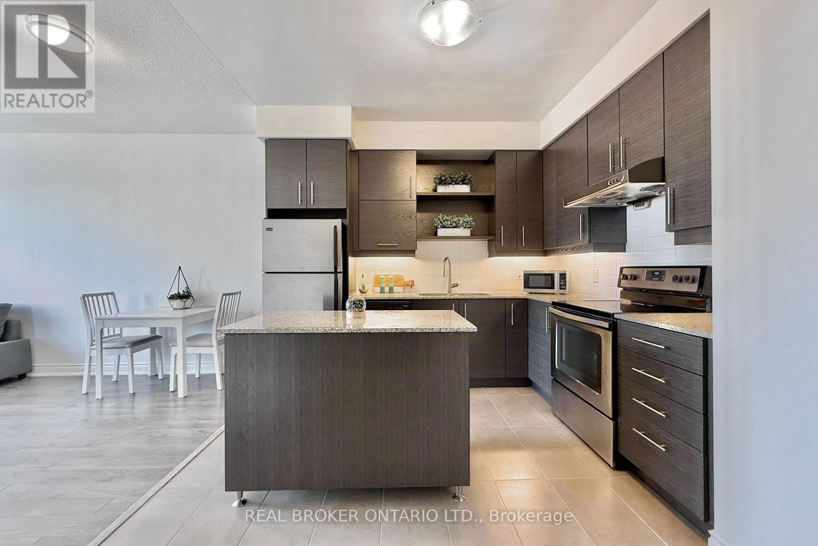 325 South Park Unit 1018 photo 4