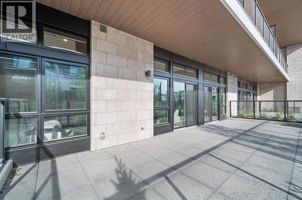 Single Family House for Sale in    Street SW West Springs Calgary 