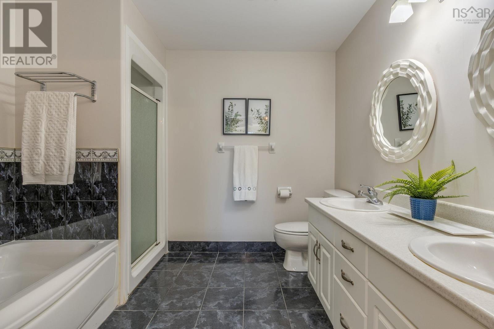 Property 35 of 49 of 304 202 Walter Havill Drive