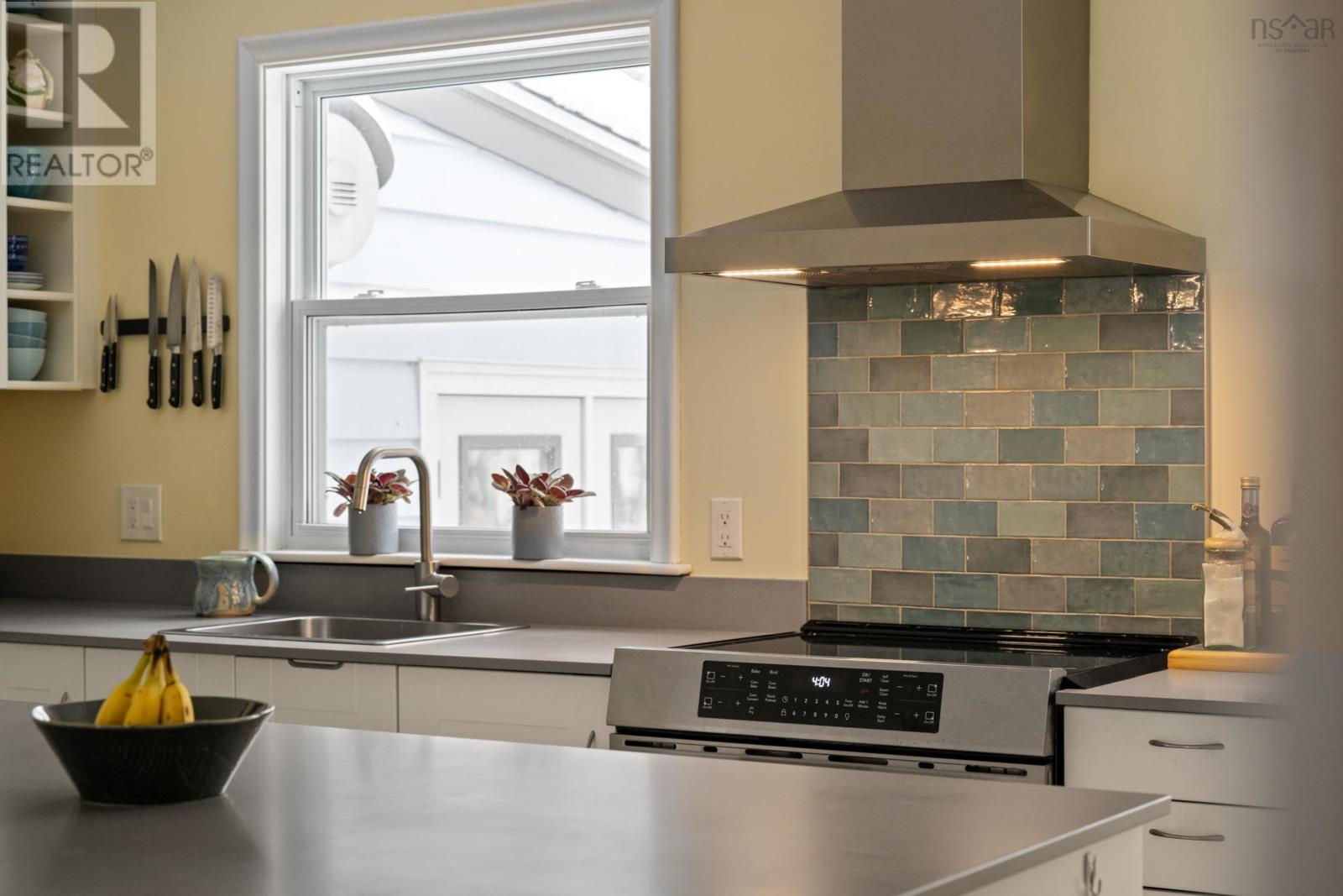 Property 13 of 31 of 15 Crestview Drive