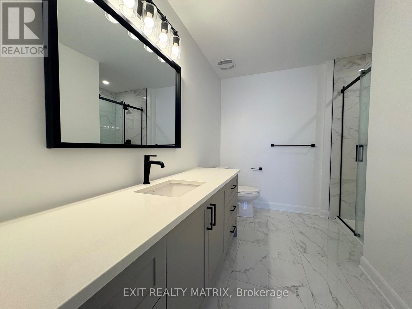 Master bathroom ensuite