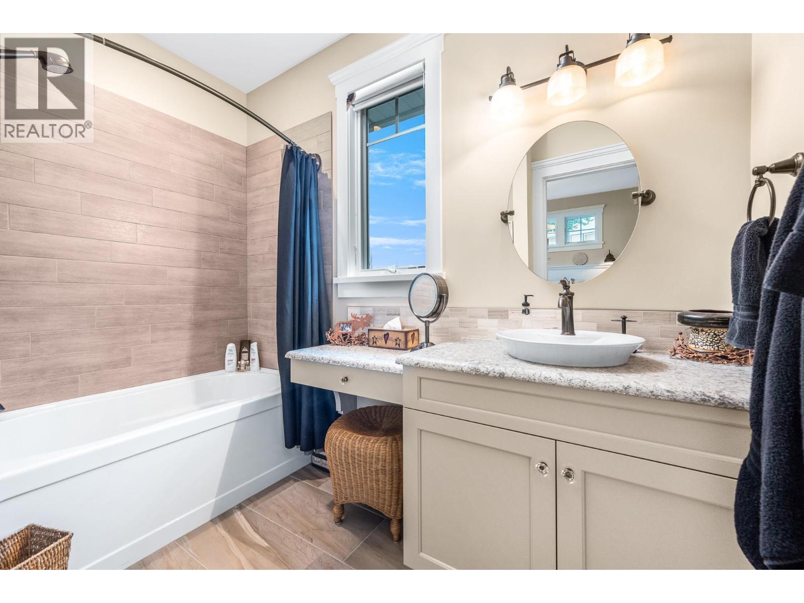 9196 Tronson Road Unit# 7, Vernon