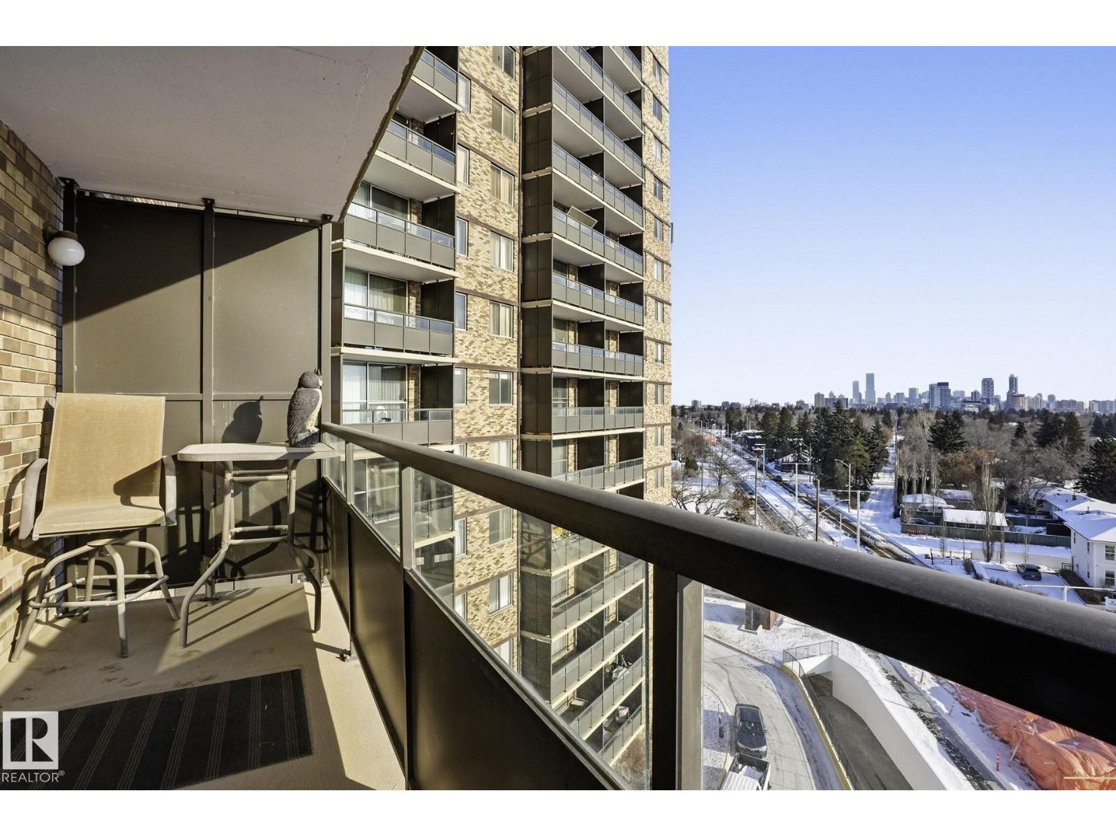 #814 13910 STONY PLAIN RD NW - 14