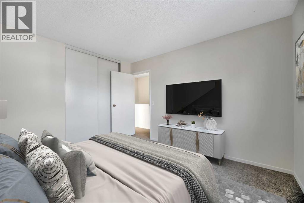 Single Family House for Sale in   Templehill Drive NE Temple Calgary 