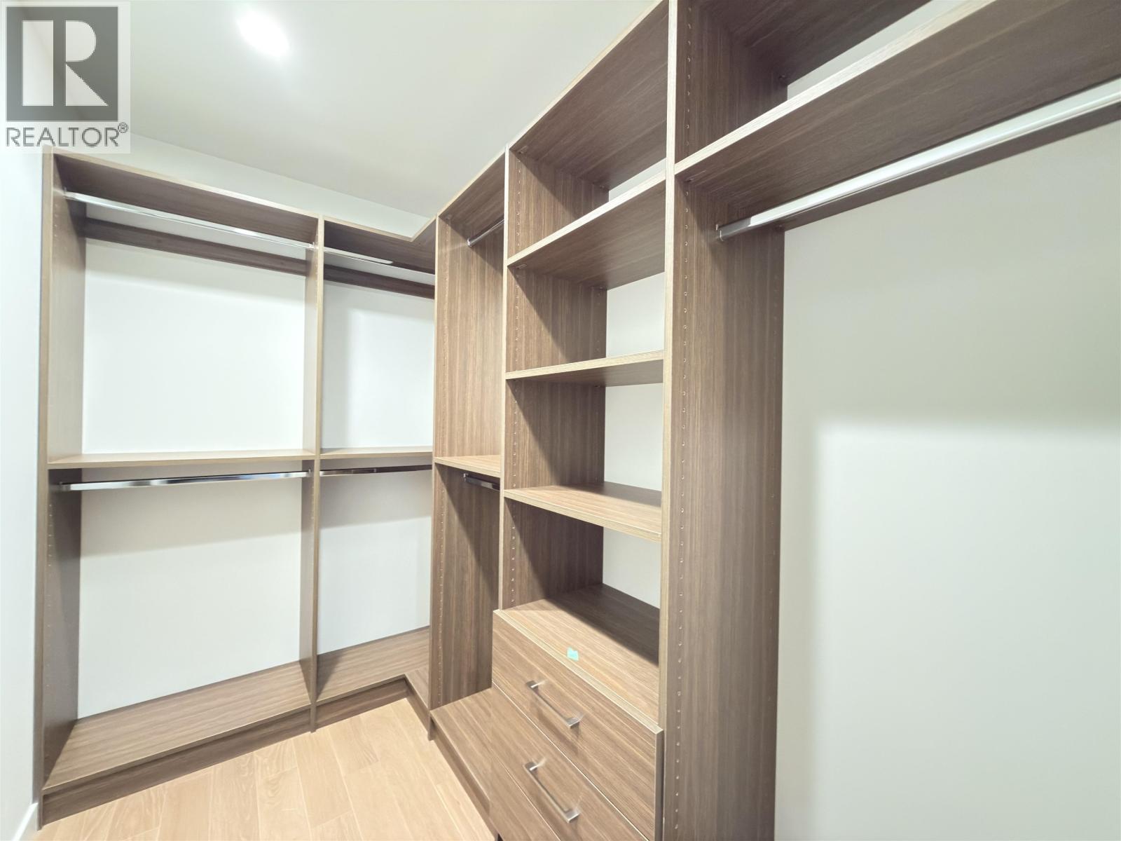 401 3963 UPLANDS WAY, Vancouver