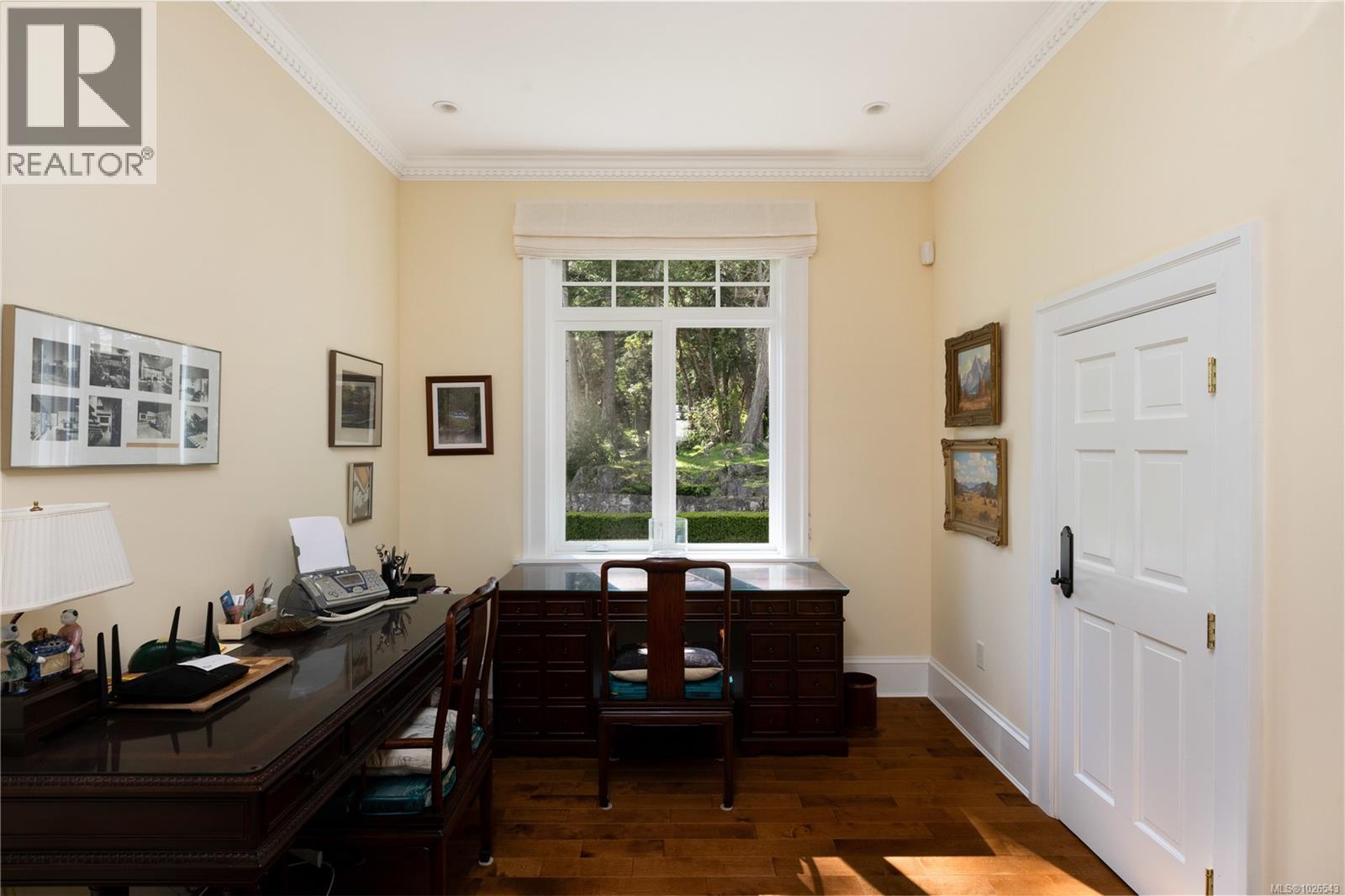  2600 Queenswood Drive, Saanich