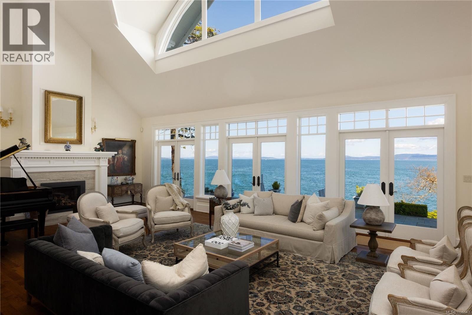  2600 Queenswood Drive, Saanich