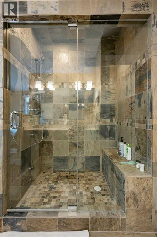 Single Family House for Sale in   Hemlock Crescent SW Spruce Cliff Calgary 