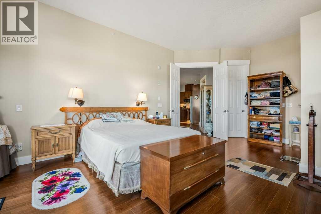 Single Family House for Sale in   Hemlock Crescent SW Spruce Cliff Calgary 