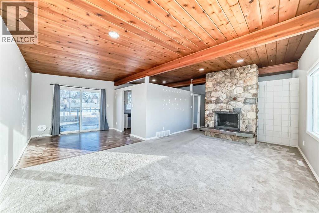 Single Family House Bi-level for Sale in  Millar Road NE Mayland Heights Calgary 