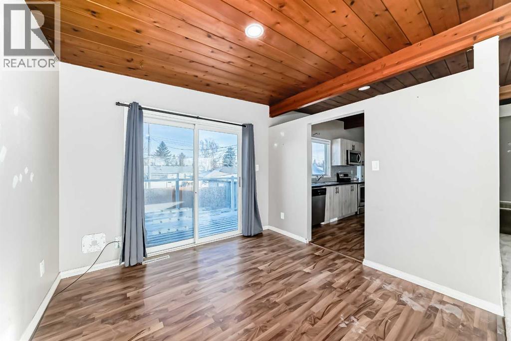Single Family House Bi-level for Sale in  Millar Road NE Mayland Heights Calgary 