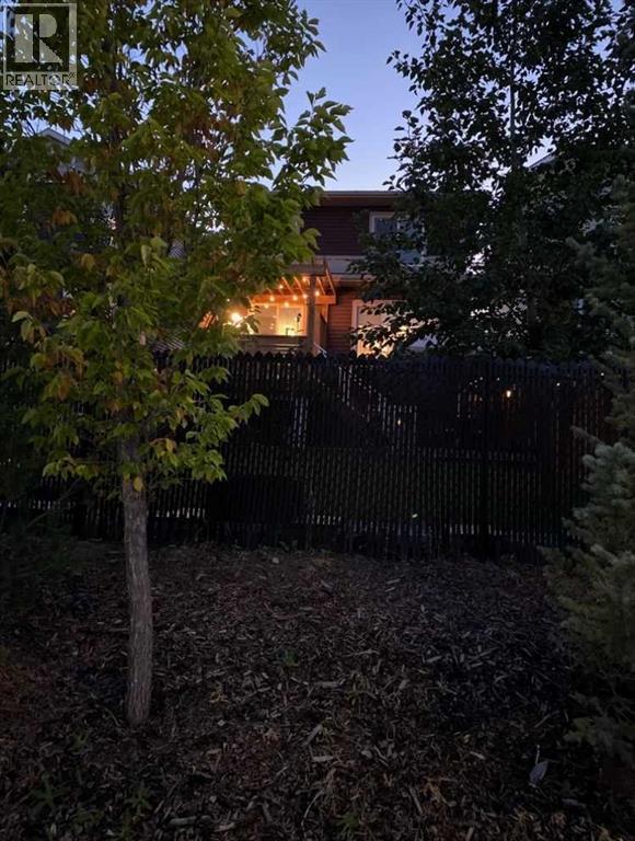 35 Emberside Garden, Cochrane